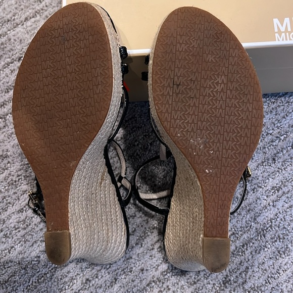 Michael Kors Sandals - Picture 6 of 7